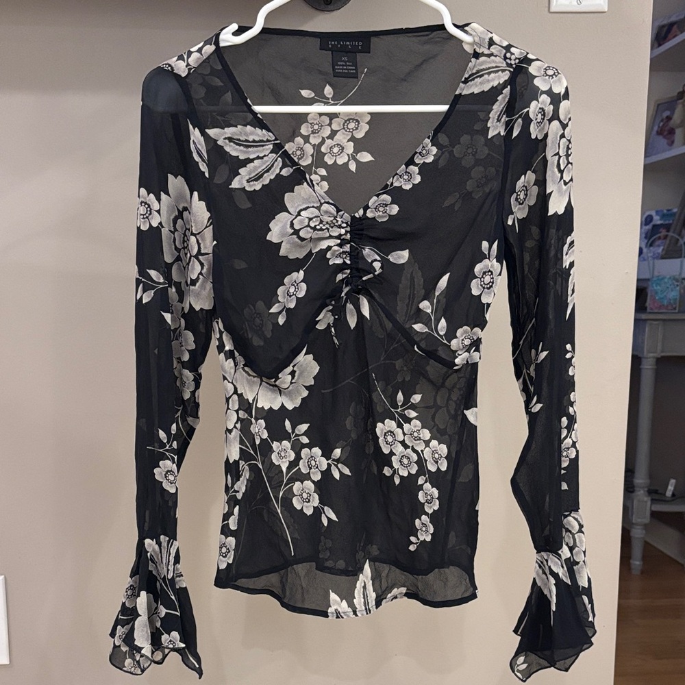The Limited Silk Sheer Floral Blouse XS Black White Y2K Ruched Bell Sleeve